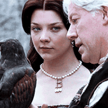 Anne Boleyn Queen GIF - Anne Boleyn Queen Reine GIFs