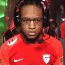 Frown Infexious GIF - Frown Infexious Giants Gaming GIFs