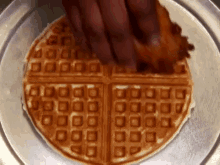 Chicken & Waffles GIF - Chicken And Waffles Southernfood Sweetandsavory GIFs