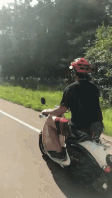 Motorbike Helmet GIF - Motorbike Helmet Guy GIFs
