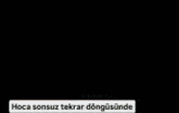 a group of people are sitting in a dark room with the words hoca sonsuz tekrar dongusunda written on the bottom