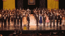Ism Crowd GIF - Ism Crowd Leaving GIFs