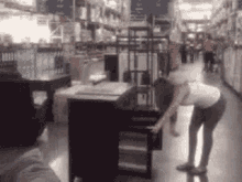 Chancla Hijodesumadre GIF - Chancla Hijodesumadre Mexicanmom GIFs