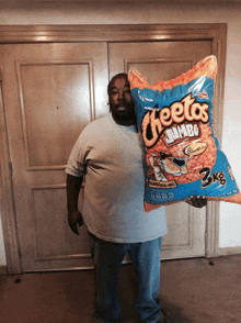 Cheetos Jumbo GIF - Cheetos Jumbo Cheetos GIFs