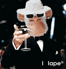 Leonardo Dicaprio Hape Caprio GIF - Leonardo Dicaprio Hape Caprio Hape Glass GIFs