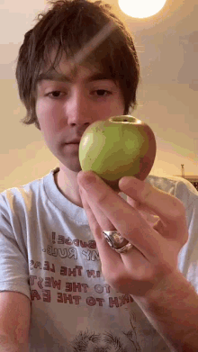 Apple Eating GIF - Apple Eating Asmr GIFs