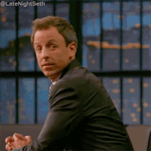 Thumbs Up GIF - Seth Meyers Late Night Seth Late Night With Seth Meyers GIFs