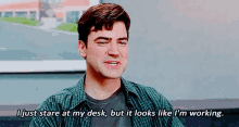 2 GIF - Peter Gibbons Ron Livingston Stare At My Desk GIFs