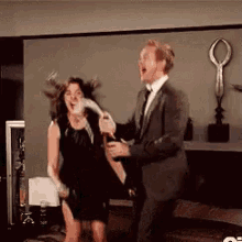 Himym Campagne GIF - Himym Campagne Jumping GIFs