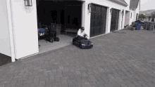 Driving Lincoln And Dan GIF - Driving Lincoln And Dan Whats Inside A Giant Speaker GIFs