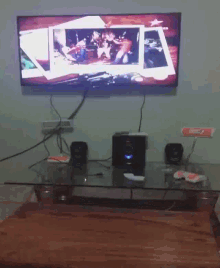 Livingroom Tv GIF - Livingroom Tv GIFs