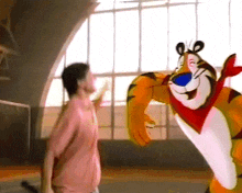 High Five Well Done GIF - High Five Well Done Tony The Tiger GIFs