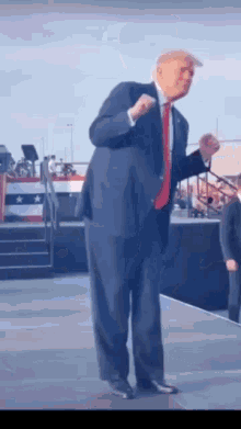 Trump Dance Coroca GIF - Trump Dance Coroca GIFs