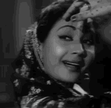 Meena Kumari GIF - Meena Kumari GIFs