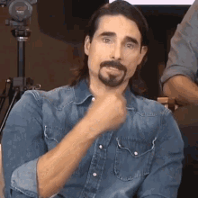 Toes Crossed Kevin Richardson GIF - Toes Crossed Kevin Richardson Bsb GIFs