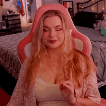 Comfymel Peace Sign GIF - Comfymel Peace Sign Blow Kisses GIFs