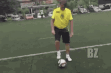 Jair Bolsonaro Football GIF - Jair Bolsonaro Football Bz GIFs