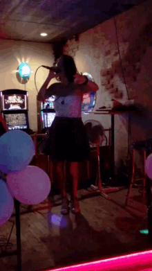 Get In To The Groove Dancing GIF - Get In To The Groove Dancing GIFs