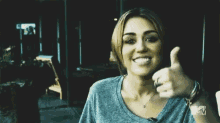 Miley Cyrus Thumbs Up GIF - Miley Cyrus Thumbs Up GIFs