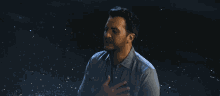 Ouch Down To One GIF - Ouch Down To One Luke Bryan GIFs