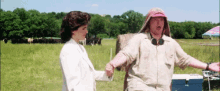 Twister Movie Holding Hands GIF - Twister Movie Holding Hands Smiling GIFs