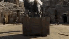 Game Of Thrones Scared GIF - Game Of Thrones Scared Crate GIFs