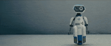 a robot with the word meet written on it