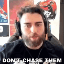 Dont Chase Them Matthew Paquette GIF - Dont Chase Them Matthew Paquette Mattypocket GIFs