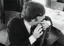 Thebeatles Johnlennon GIF - Thebeatles Johnlennon Look Up GIFs