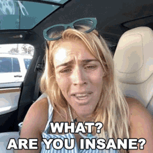 What Are You Insane Busy Philipps GIF - What Are You Insane Busy Philipps Cameo GIFs