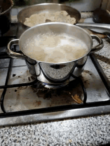 massa esparguete cooking boil spaghetti
