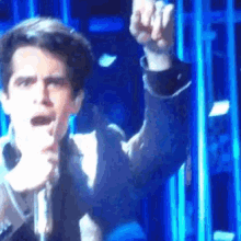 Brendon Urie GIF - Brendon Urie 10 GIFs