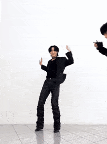 Wooyoung Seongwha GIF - Wooyoung Seongwha Dancing GIFs