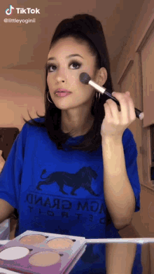 Makeup Maya GIF