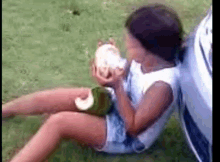 Eating Coconut GIF - Eating Coconut Girl GIFs