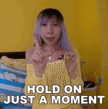 Hold On Just A Moment Xiao Hoang GIF - Hold On Just A Moment Xiao Hoang Xiaorishu GIFs