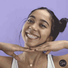 Peace Say Cheese GIF - Peace Say Cheese Grin GIFs