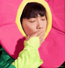 Onf Changyoon GIF - Onf Changyoon Kiss GIFs
