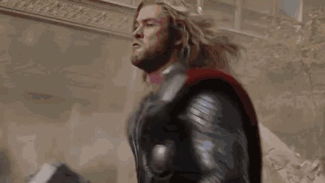 Thor God Of War GIF – Thor God Of War Mjolnir – Otkrivajte i