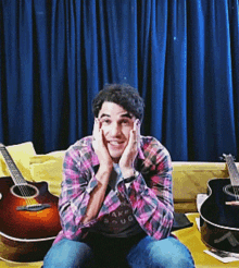 Darren Criss Confused GIF - Darren Criss Confused In Trouble GIFs