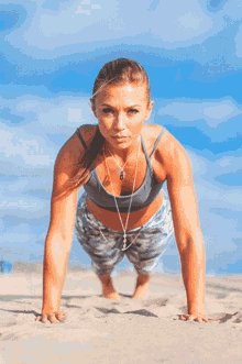 Fit Girl GIF - Fit Girl GIFs