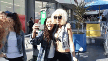 Selfie Lauren Francesca GIF - Selfie Lauren Francesca Iwantmylauren GIFs