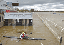 a sign that says welcome to worcester racecourse and conference center