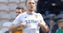 Luke Ayling Leeds United GIF - Luke Ayling Leeds United Chicken GIFs