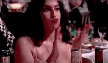 Amy Winehouse GIF - Amy Winehouse Clap GIFs