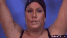 Patty Brard Duiken GIF - Patty Brard Duiken Zwemmen GIFs