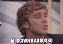 Paolo Ciavarro Grande Fratello Vip GIF - Paolo Ciavarro Grande Fratello Vip Mi Scivola Addosso GIFs