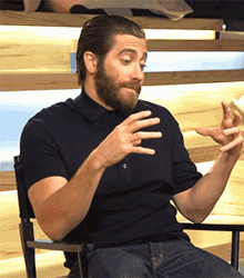 Let Me Tell You Its This Big GIF - Let Me Tell You Its This Big Jake Gyllenhaal GIFs