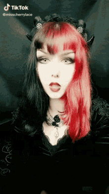 Tiktok Misscherrylace GIF - Tiktok Misscherrylace Gothic Girl GIFs