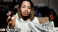 To Nyd2wild Yeezy GIF - To Nyd2wild Yeezy Review GIFs